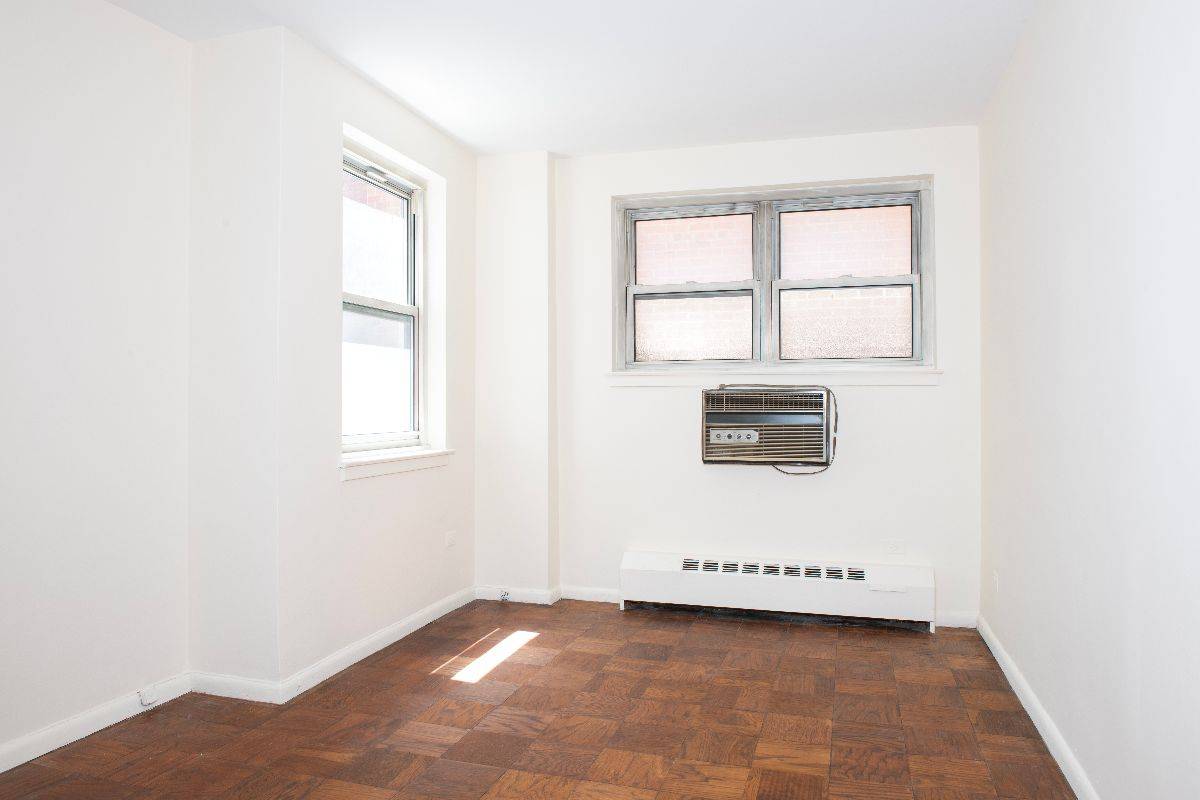 Zweben Team-Top Upper EastnSide Realtor-340 East 80th St #2C-web-09